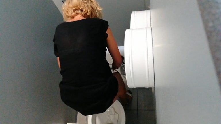 Transen Oma Toilette Kuessen