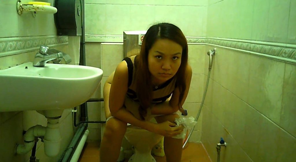 sg toilet voyeur spy